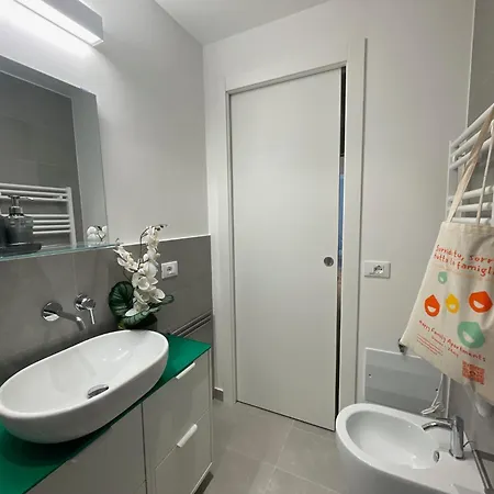 Apartament Happy Family Saffi Genua